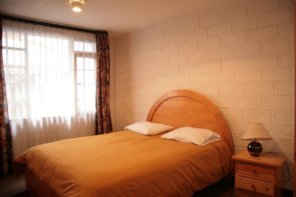 Apartamentos Los Quipus Quito Zimmer foto